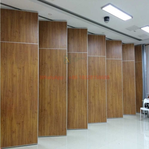 Latest company news about Wat is een STC-waarde? De wetenschap achter geluiddichte wanden begrijpen. Je hoort vaak dat verplaatsbare wanden 