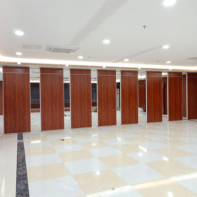 kopen Accoustic Banquet Hall Verplaatsbare scheidingswand Scheidingswand Houten schuifscheidingssysteem online manufacture