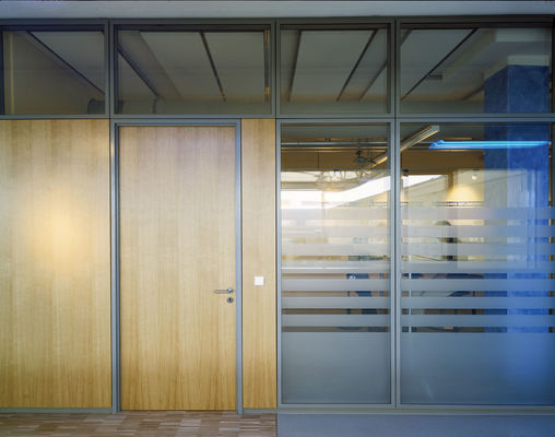 Goede prijs. Folding Interior Office Glass Partition Wall with Sound Insulation 30-42dB 108mm/90mm Thickness and Up to 3000mm Height online
