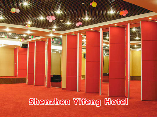 Goede prijs. Folding Glass Partition with Sound Insulation 30-42dB and Customizable Design for Easy Installation online