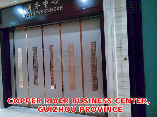 Goede prijs. Schuifbaar Akoestisch Scheidingswandsysteem met Glazen Afwerking Aanpasbare Afmetingen en OEM & ODM Ontwerp online