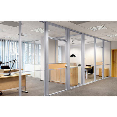 Interieur geluidsdichte kantorenpartities met een enkel glas met luiken