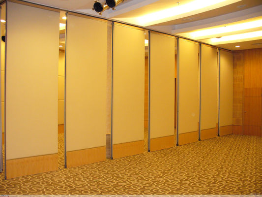 Type 85 intrekbare ruimteverdeler geluidsdichte afschermmuur aluminium frame beweegbare afschermmuur